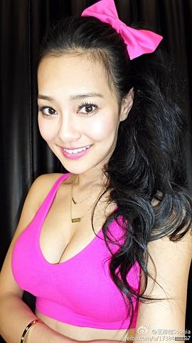 王思佳