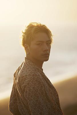 登坂广臣