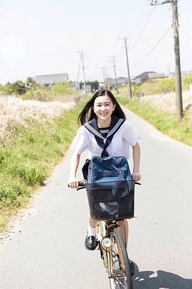 山口麻友