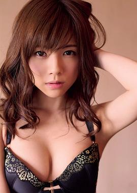 松川佑依子