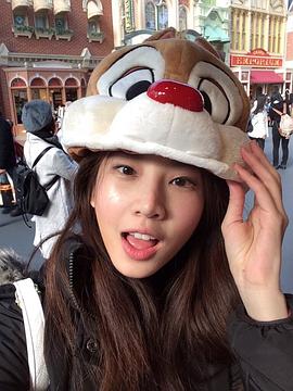 苼楠塔茬·塔纳潘披散