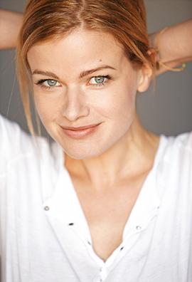 Mira Bartuschek