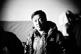 高启盛