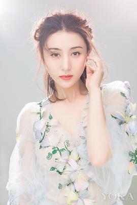 周庭伊