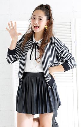 白本彩奈