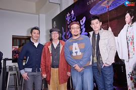 施易男