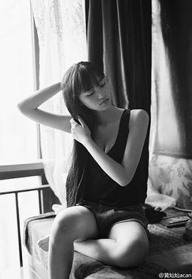 黄灿灿