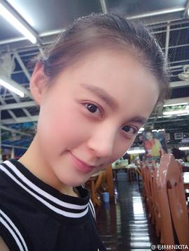 毛林林