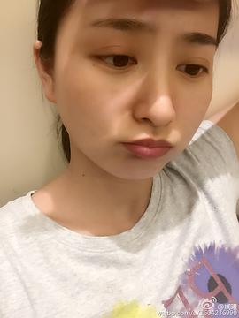 斓曦
