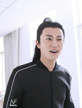 秦俊杰