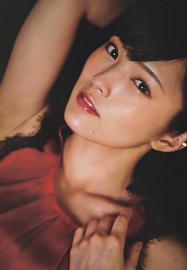 山本彩