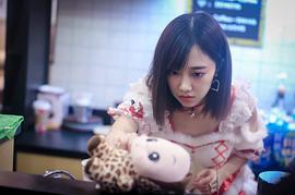 冯薪朵