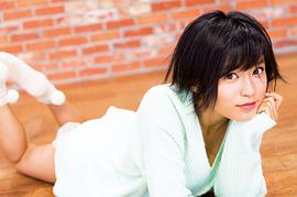 小岛瑠璃子