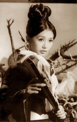加贺麻理子