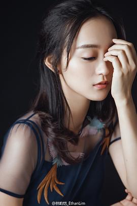何泓姗