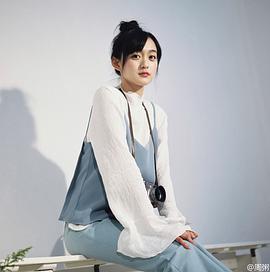 何泓姗