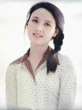 邓婕