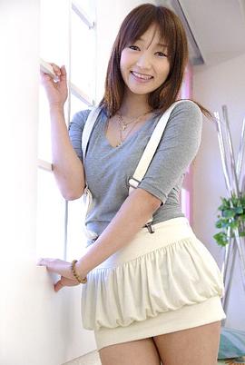 东真弥