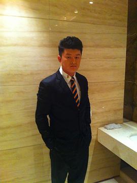 张磊