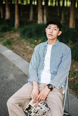 王锵