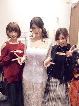 瑠川莉娜