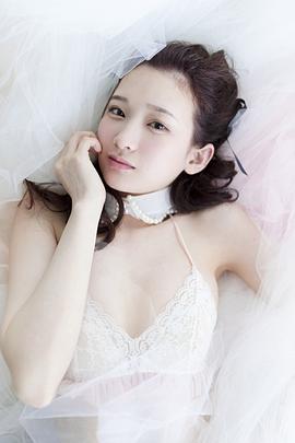 金子理江