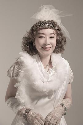 三田佳子