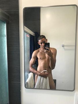 凯南·朗斯代尔
