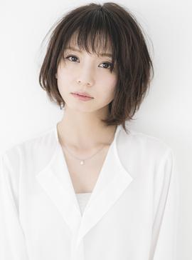 入来茉里