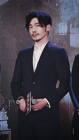 白宇