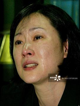 侯炳莹