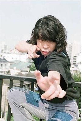 峯田和伸