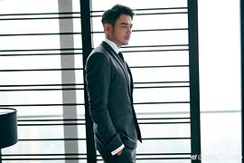 杨烁