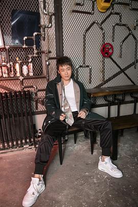 李滨