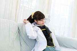 彩城优里菜