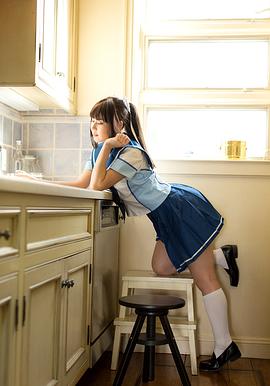 彩城优里菜