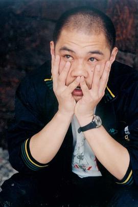 赵君