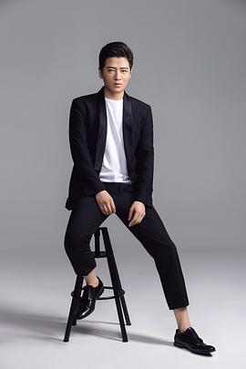 黄晋琨