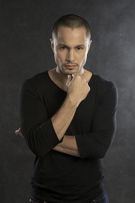 Derek Ramsay