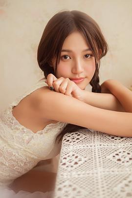 陈镜依