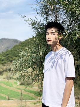 赵弈钦