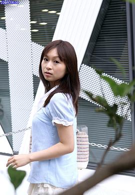 羽月希