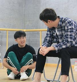 王亮