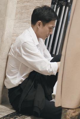 贾一平
