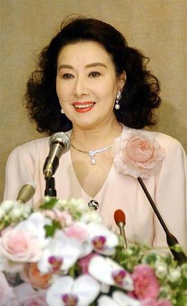 山本富士子