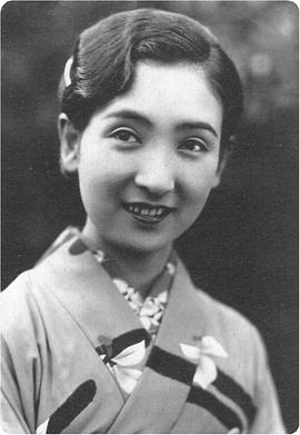 川崎弘子