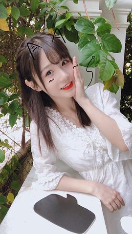 卢静