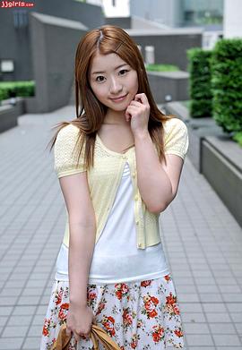 初美沙希