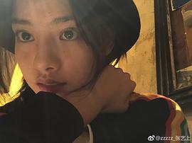 张艺上