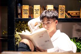 王璨